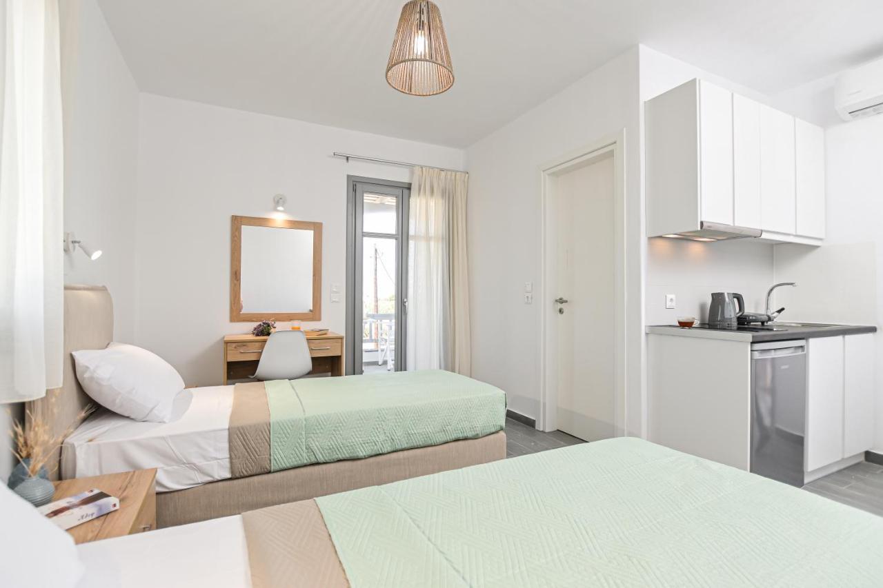 Vive Mare Plaka II Aparthotel ภายนอก รูปภาพ