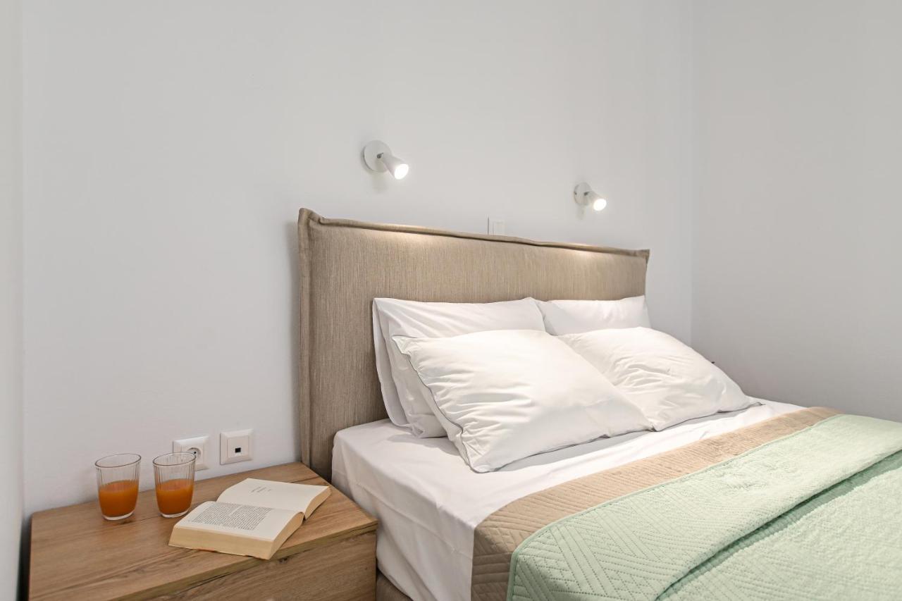 Vive Mare Plaka II Aparthotel ภายนอก รูปภาพ