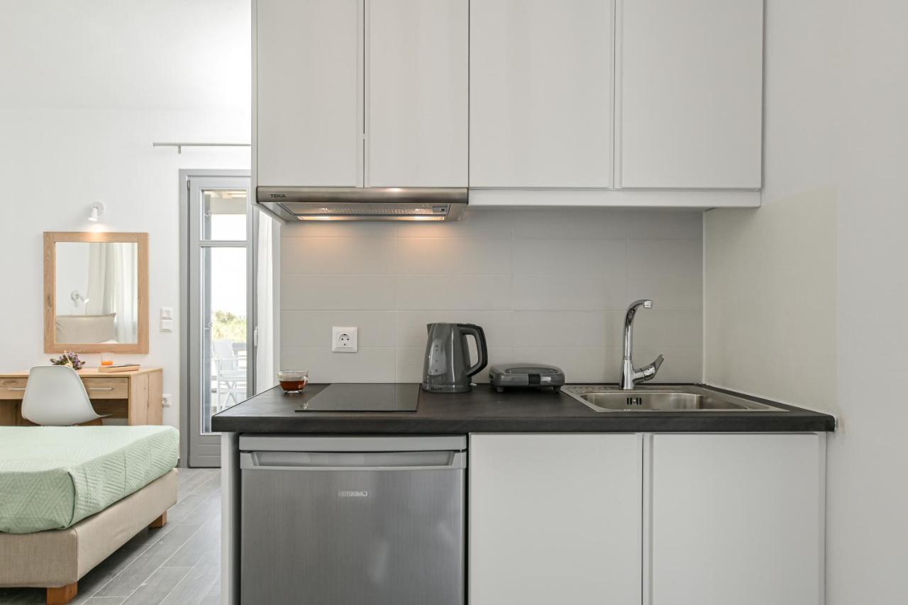 Vive Mare Plaka II Aparthotel ภายนอก รูปภาพ