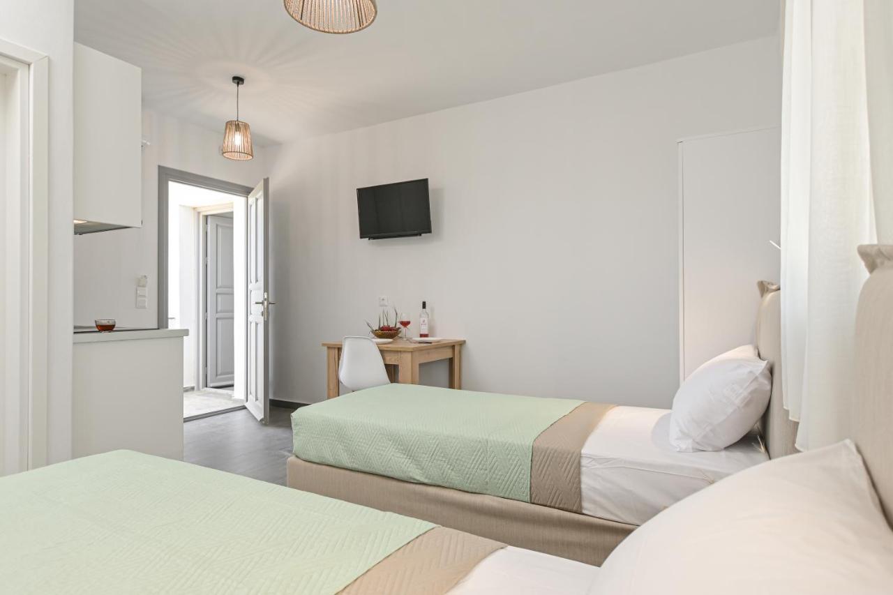 Vive Mare Plaka II Aparthotel ภายนอก รูปภาพ